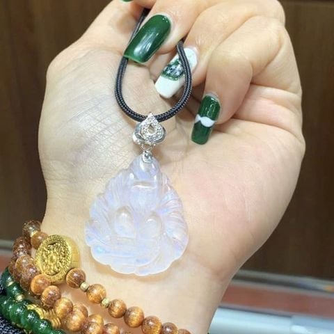 Mặt Dây Chuyền Hồ Ly Chúa Đá Mặt Trăng Moonstone