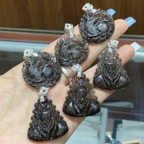 Mặt Dây Chuyền Hồ Ly Chúa Thạch Anh Tóc Đen