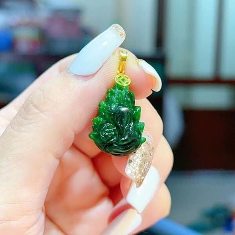 Mặt Dây Chuyền Hồ Ly Chúa Sơn Thủy Kèm Móc Vàng