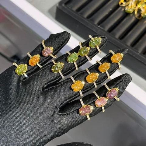 Nhẫn Tỳ Hưu Tourmaline Bọc Vàng 10K