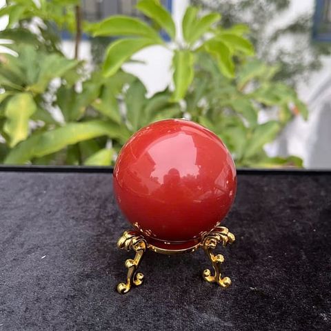 Quả Cầu Ngọc Bích Đỏ VIP 5,4cm