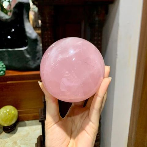 Quả Cầu Thạch Anh Hồng 871g