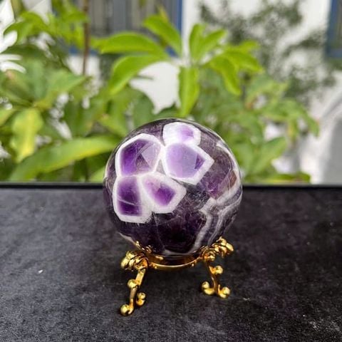 Quả Cầu Thạch Anh Tím Hoa Chanh 6.1cm