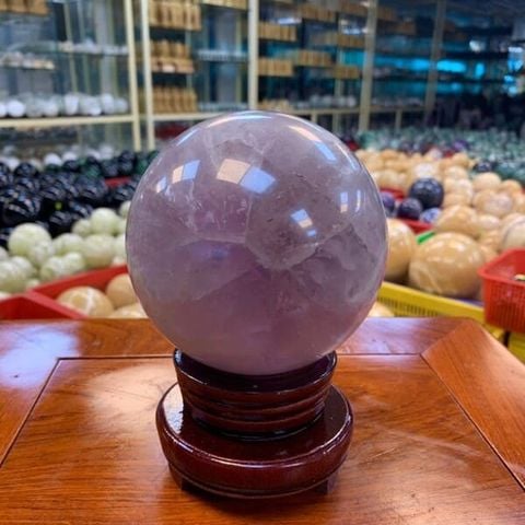 Quả Cầu Thạch Anh Tím 1.8kg 12cm