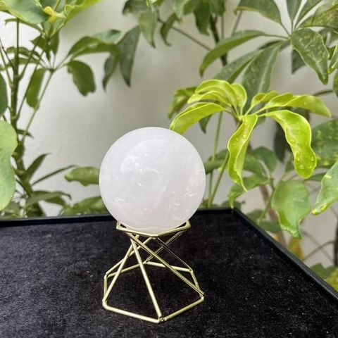 Quả Cầu Thạch Anh Trắng 5.5cm