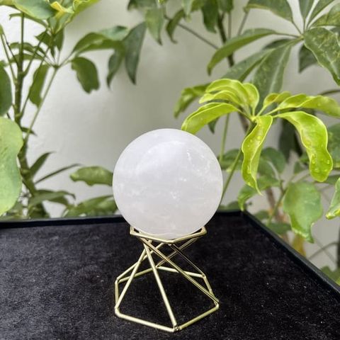 Quả Cầu Thạch Anh Trắng 5.5cm