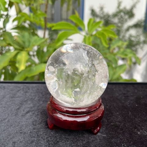 Quả Cầu Thạch Anh Trắng 7.2cm