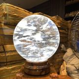  Quả Cầu Thủy Tinh Trắng Obsidian 10.6kg 