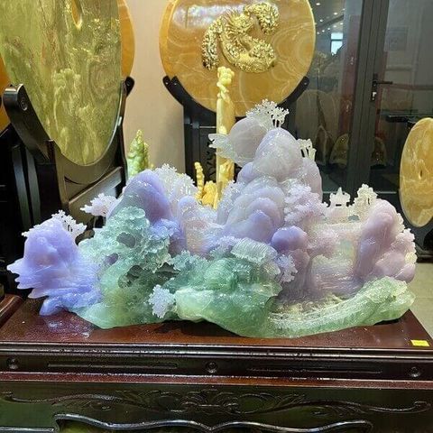 Tác Phẩm Sơn Thủy Hữu Tình Ngọc Fluorite
