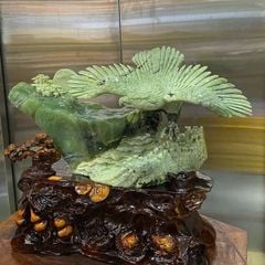Tác Phẩm Đại Bàng Sải Cánh Ngọc Tụ Nham Serpentine