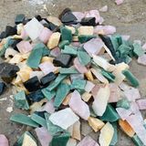  Thạch Anh ngũ sắc vụn thô 