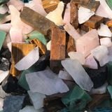  Thạch Anh ngũ sắc vụn thô 