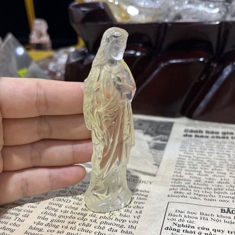 Tượng Chúa Giê-su Thạch Anh Vàng 10cm