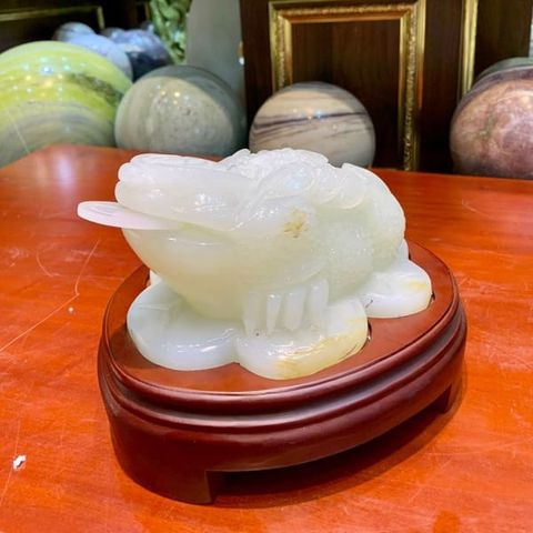 Tượng Thiềm Thừ Ngọc Onyx Trắng 18cm