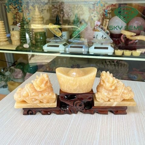 Combo Tượng Tỳ Hưu Chầu Đĩnh Vàng Ngọc Hoàng Long Dáng 2