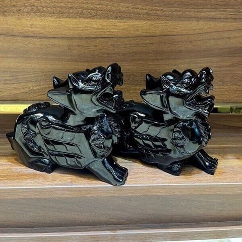 Tượng Tỳ Hưu Ngọc Onyx Đen 21cm