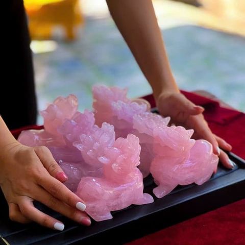 Tượng Tỳ Hưu Thạch Anh Hồng