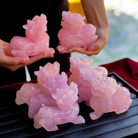 Tượng Tỳ Hưu Thạch Anh Hồng