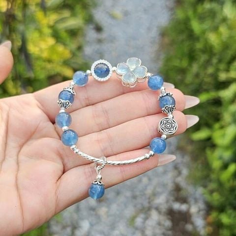 Vòng Tay Aquamarine Mix Cỏ 4 Lá Bọc Bạc