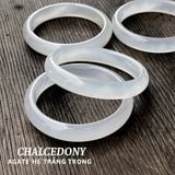  Vòng Tay Chalcedony Trắng Trong Nguyên Khối 