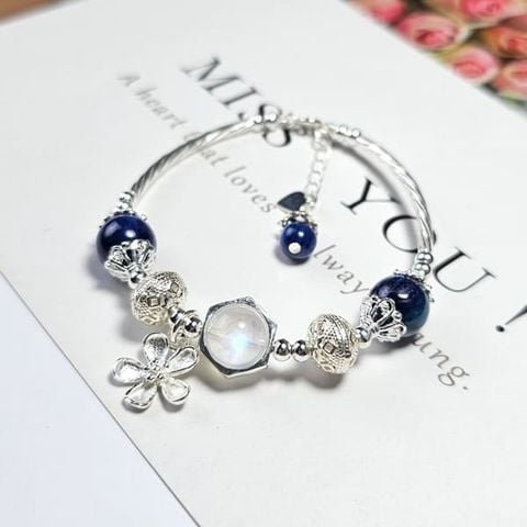 Vòng Tay Kianite Mix Moonstone Charm Bạc