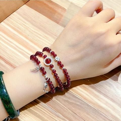 Vòng Tay Garnet Mix Charm Bạc 6mm
