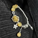  Vòng Tay Hồ Ly Thạch Anh Tóc Vàng Mix Charm Bạc 01 