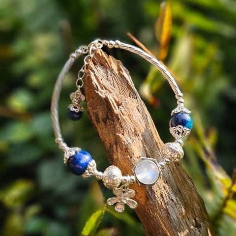 Vòng Tay Kyanite Mix Moonstone charm Bạc