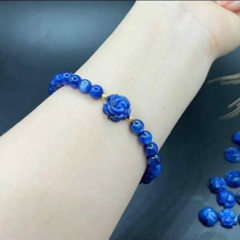 Vòng Tay Kyanite Hoa Mẫu Đơn mix Bi Vàng