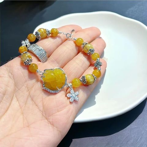 Vòng Tay Thạch Anh Tóc Vàng Mix Hồ Ly Bọc Bạc