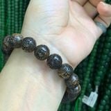  Vòng tay Trầm hương sánh chìm khắc lục tự đại minh chú 