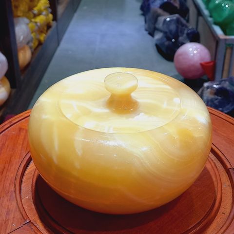 Hũ Ngọc Tụ Bảo ngọc Hoàng Long