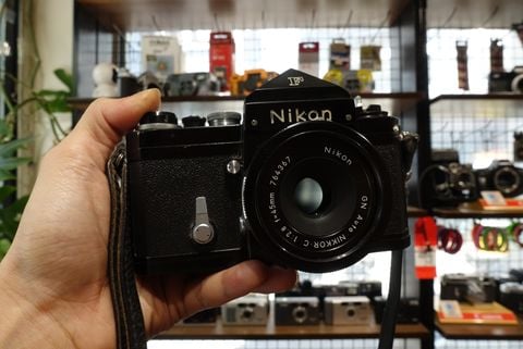  Nikon F Black + GN Nikkor C 45mm f2.8 