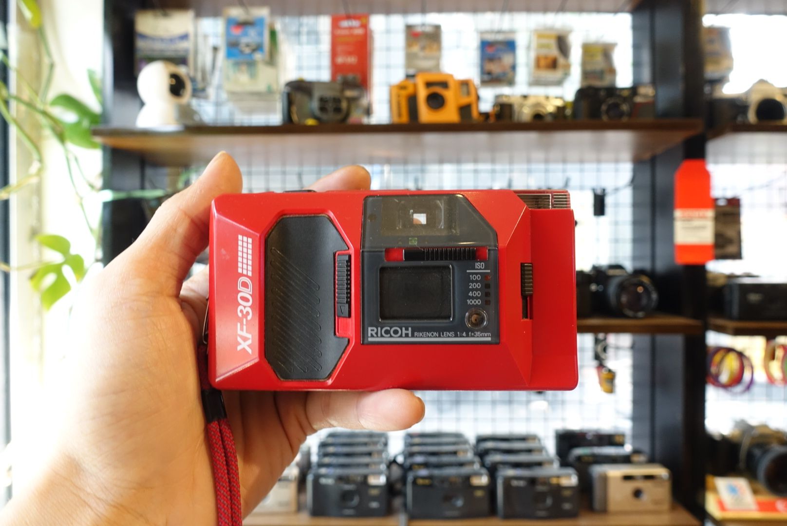  Ricoh XF-30D red (RARE) 