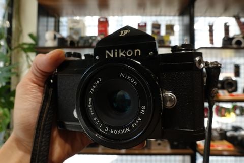  Nikon F Black + GN Nikkor C 45mm f2.8 
