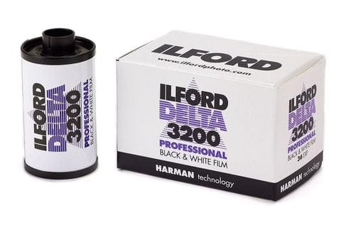  Ilford Delta 3200 Professional 35mm expired 