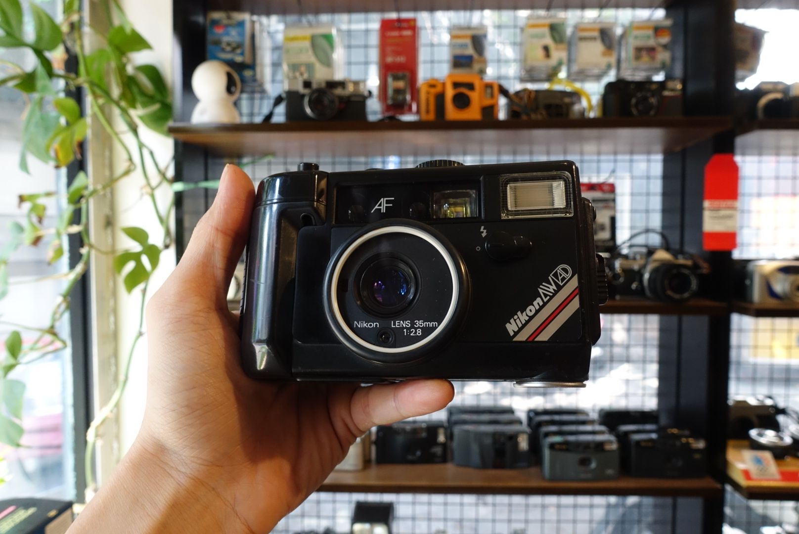  Nikon AW/AD 