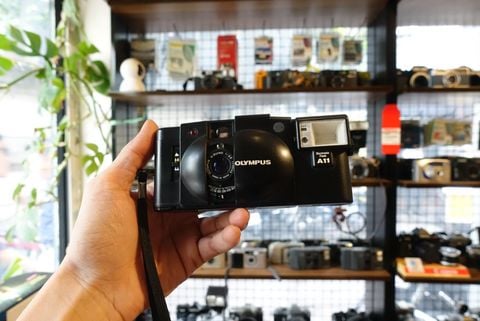  Olympus XA (1/2) 