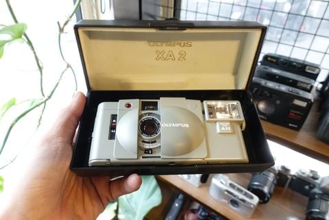  Olympus XA2 White Urban limited 