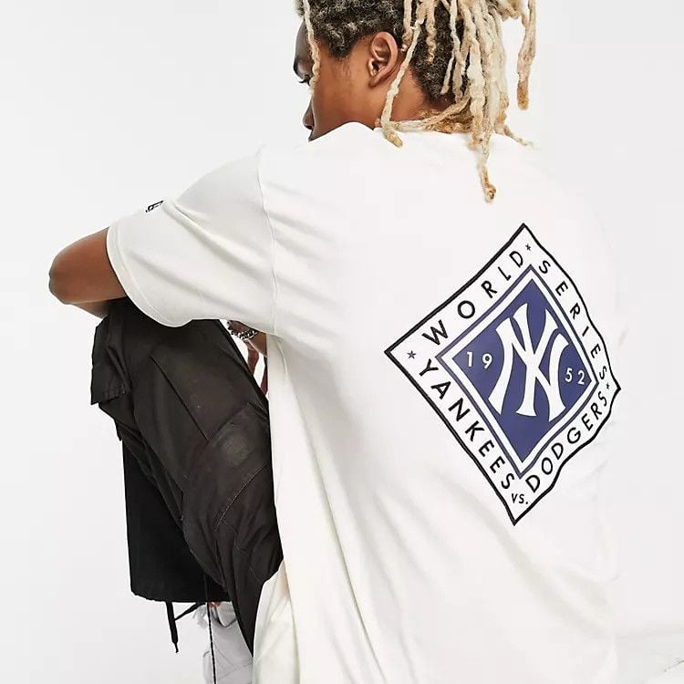 Áo MLB Đen NY Vàng Xịn Authentic #38 Áo MLB Đen NY Vàng Xịn Authentic