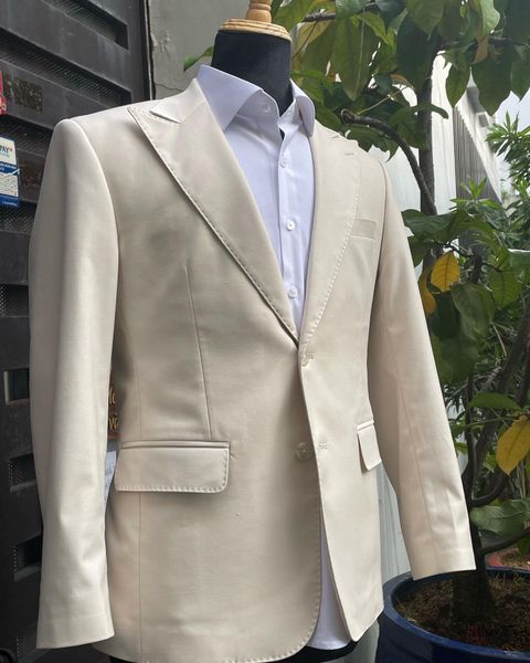  BỘ SUIT MAY ĐO MÀU BEIGE VE NHỌN 