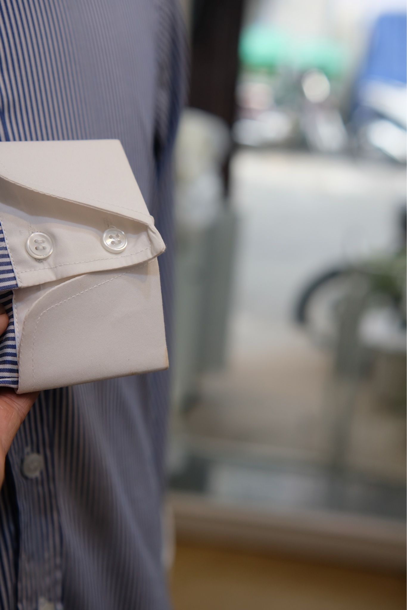  [No Restock] Sơ mi tay Cocktail Turnback Cuff cổ Club xanh sọc 