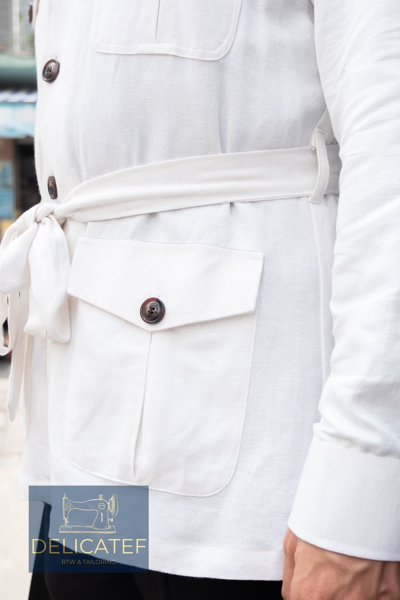  Áo Khoác SAFARI RTW màu trắng kem vải Linen 