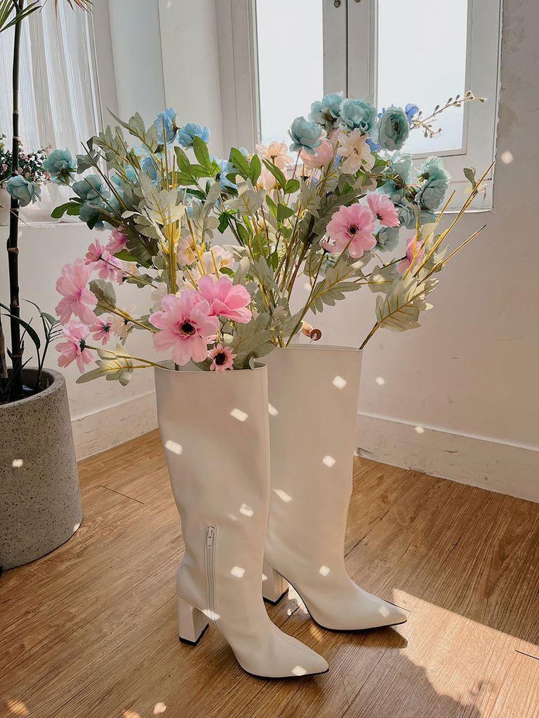 Cocktail Boots - White