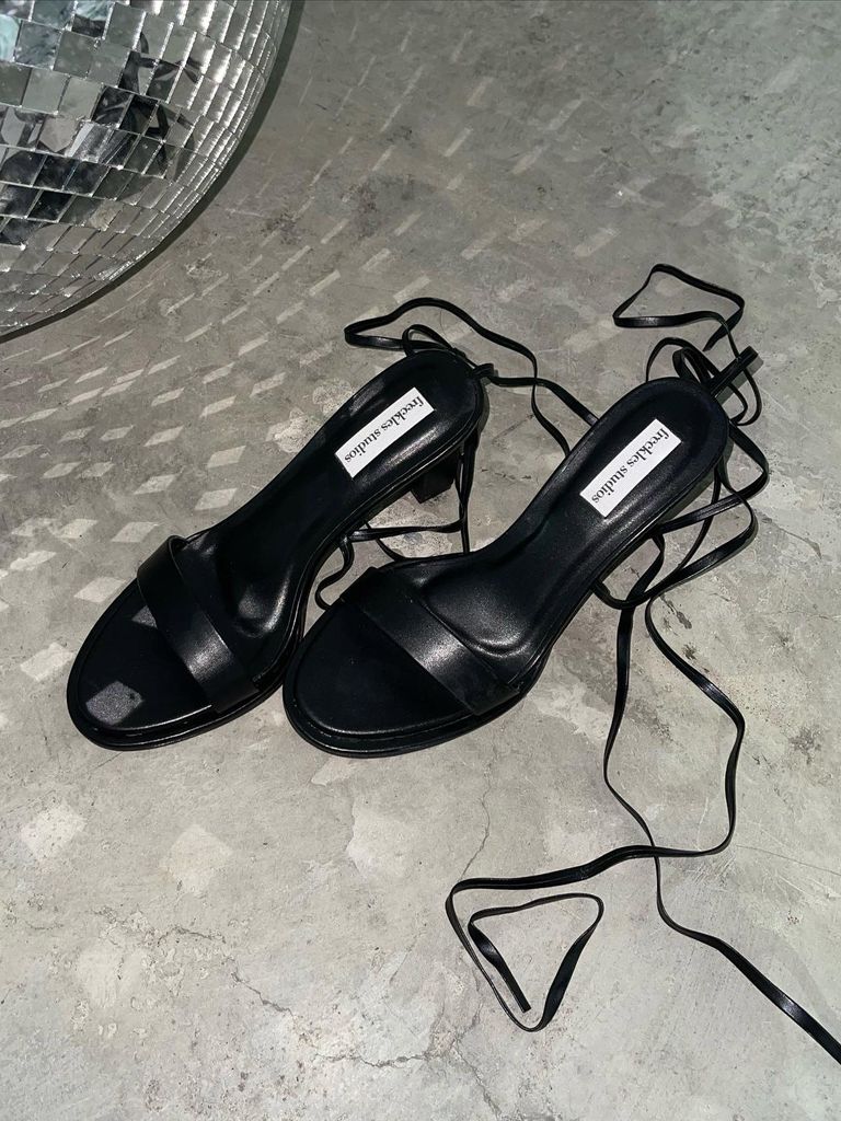 Strappy Heels Gen 2 - Black