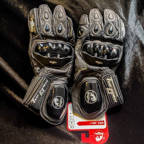 Găng tay bảo hộ Furygan Đen trắng - cổ cao