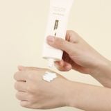  Kem Chống Nắng La Bonita Natural Skin Fit Sun Block SPF50+ PA++++ 