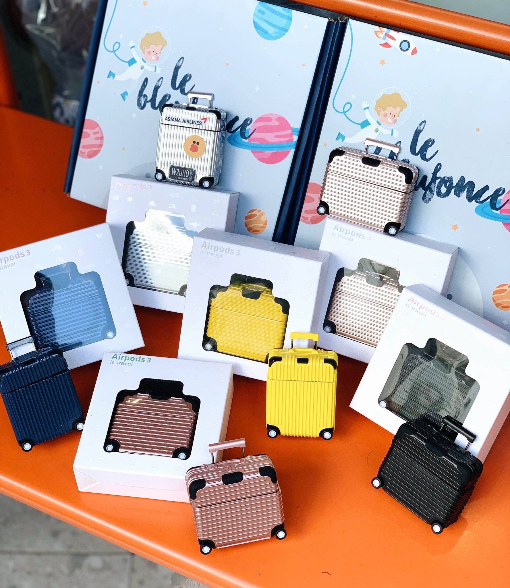  SET AIRPODS SUITCASE 