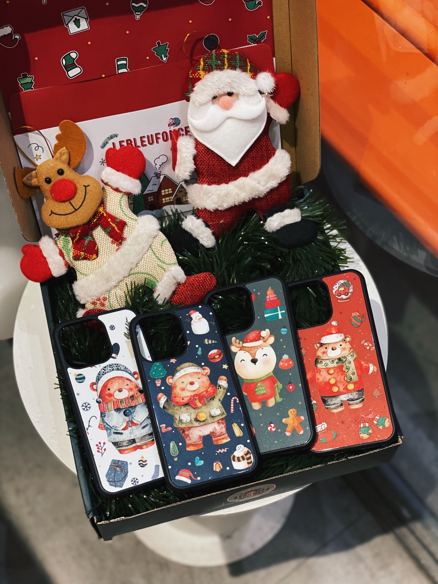  XMAS FRIENDS (ver 2) 