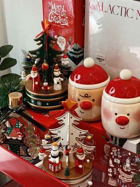  CHRISTMAS TREE MUSIC BOX 